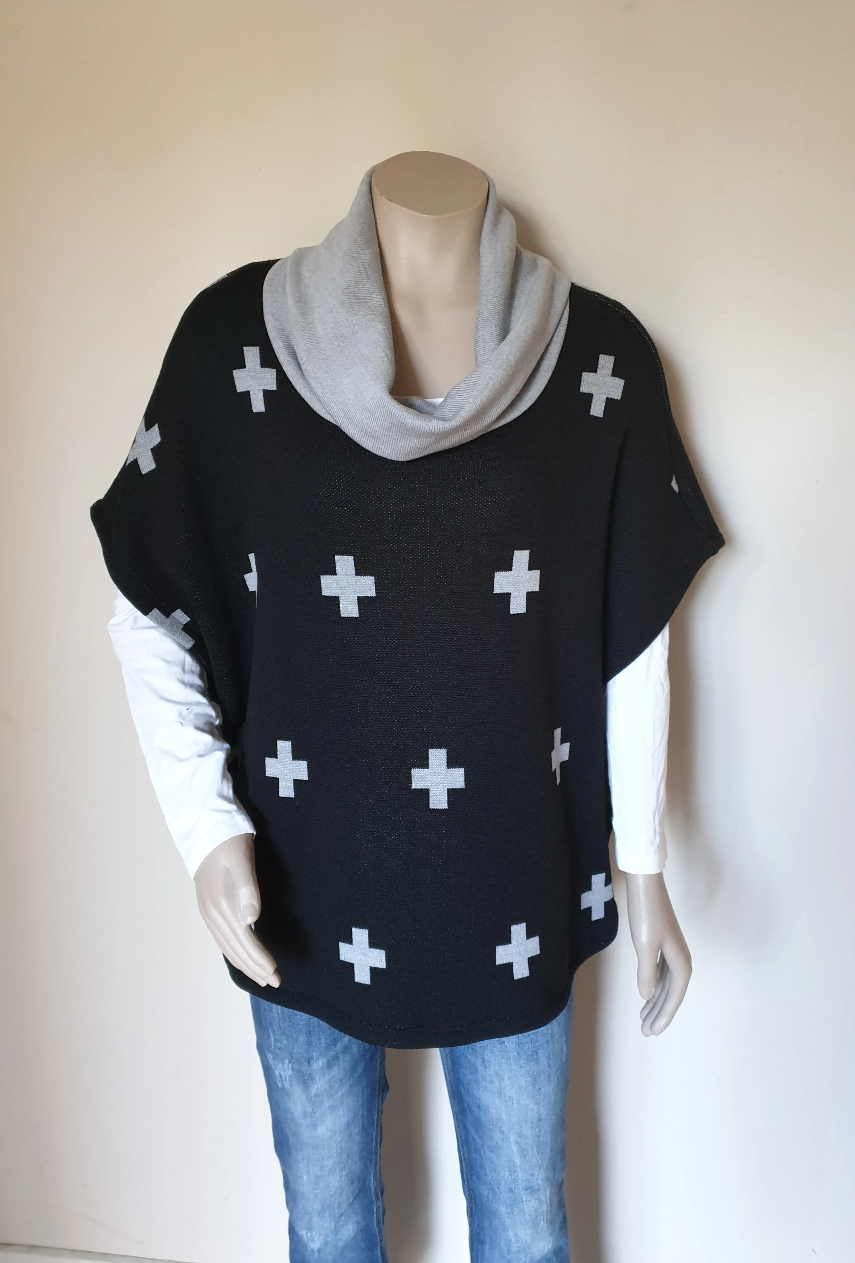 Double Knit Merino Black / Silver Cross Poncho