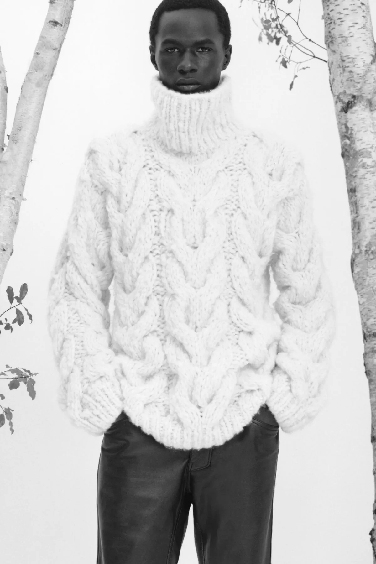 Ray Knit Sweater in Ivory Welfat Cashmere