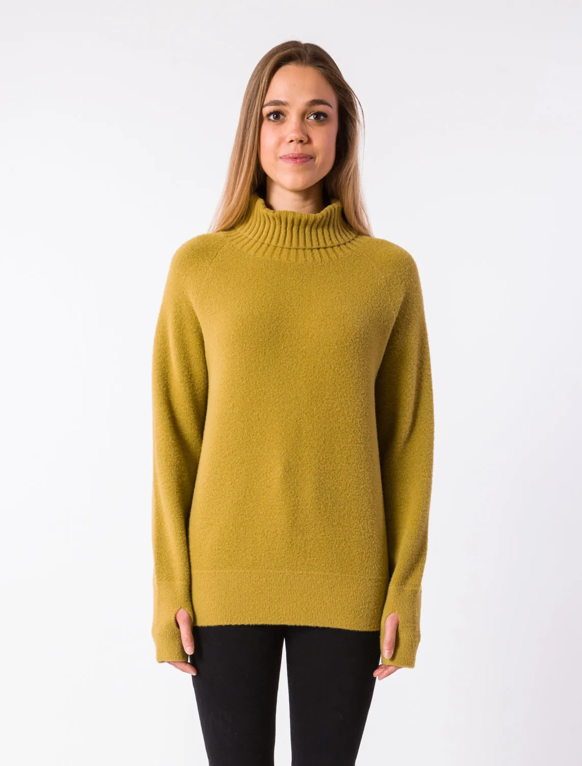 TRISA TURTLENECK